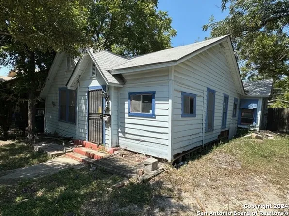 335 ELMHURST AVE, San Antonio, TX 78209