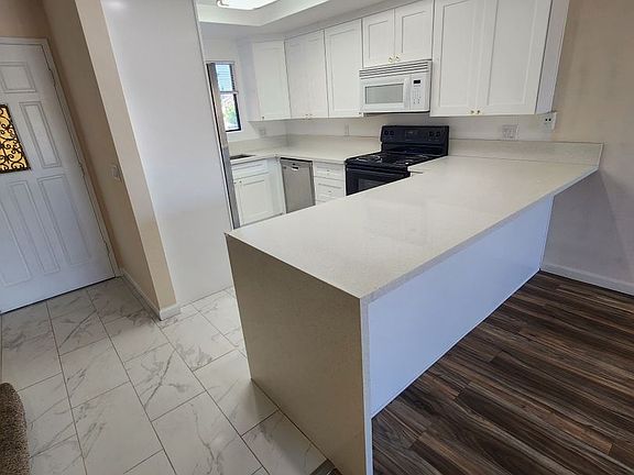 4th image of 1166 Decker St Unit C