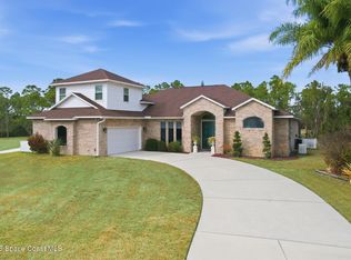 1870 Cypress Lake Dr, Grant Valkaria, FL 32949