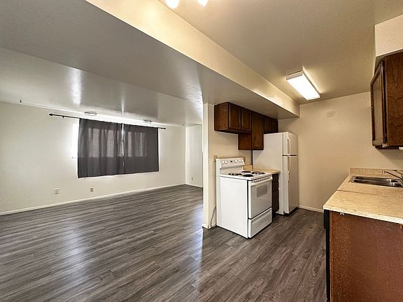 4th image of 607 E Coatsville Ave APT B