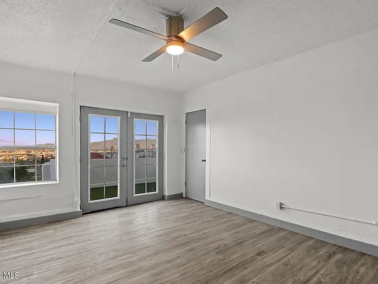 2105 Murchison Dr #2105 — Photo 3