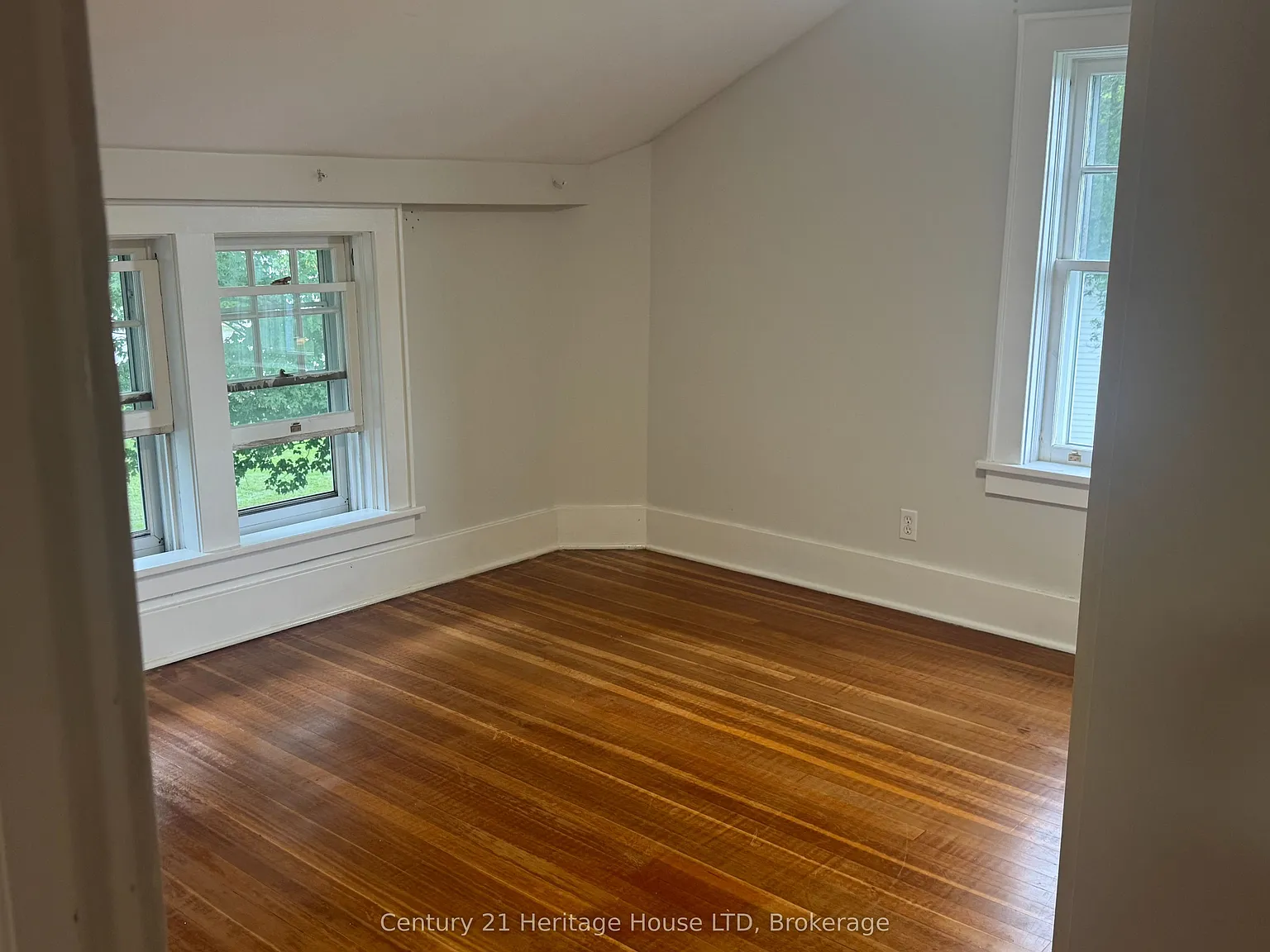 2 bed, $1,700 — Photo 2