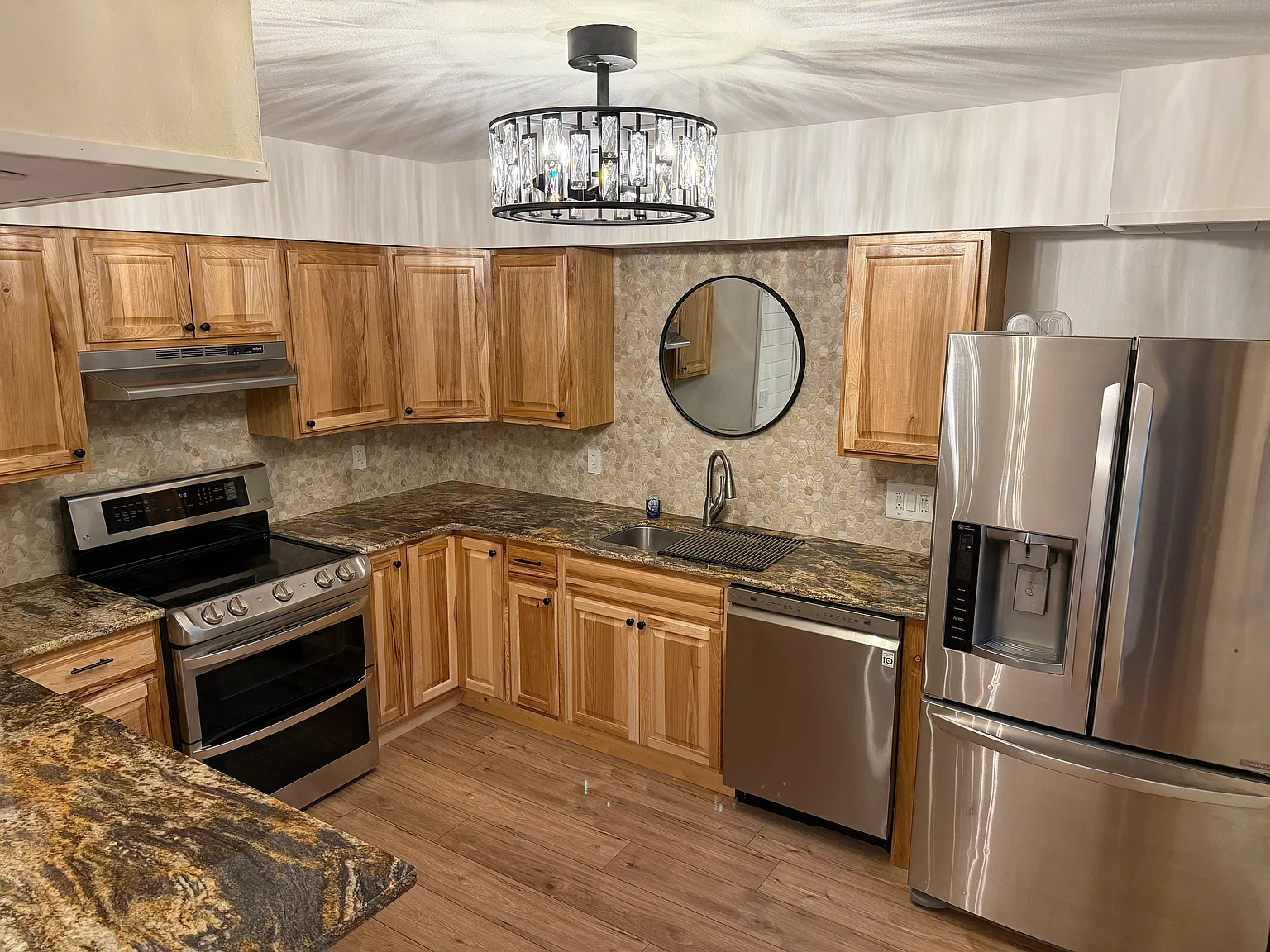 4 bed, 2254 sqft, $2,800 — Photo 3