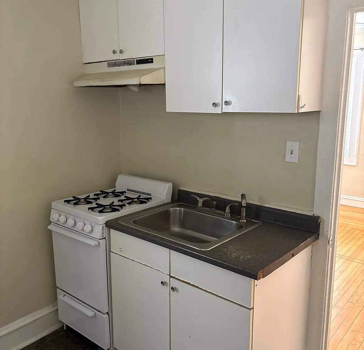 609 Cherry St — Photo 1