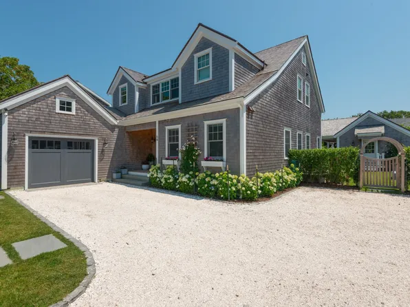 84 Cliff Rd, Nantucket, MA 02554