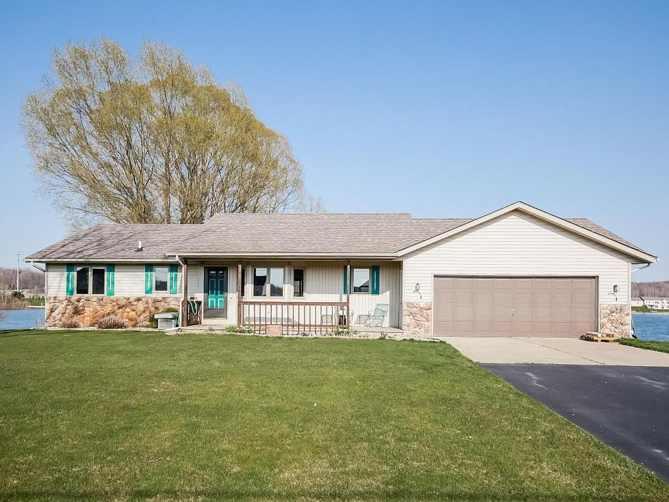 1st image of 11056 Linden Dr NW