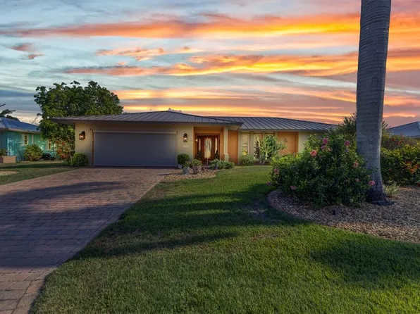 2100 Via Esplanade, Punta Gorda, FL 33950