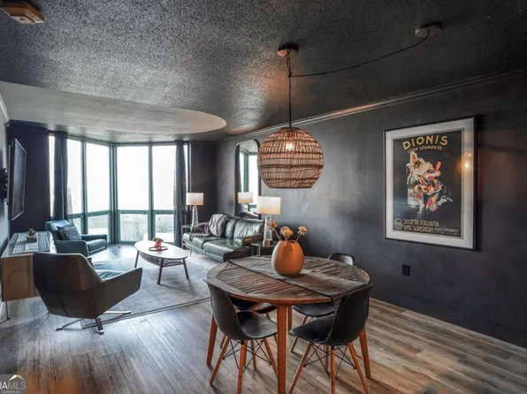2870 Pharr Court South NW APT 2402, Atlanta, GA 30305