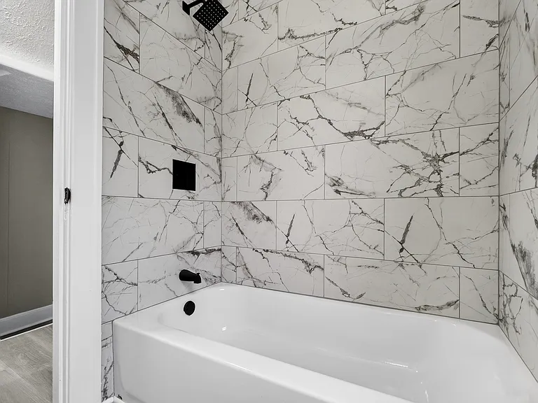 21007 Gardenview Dr — Photo 13