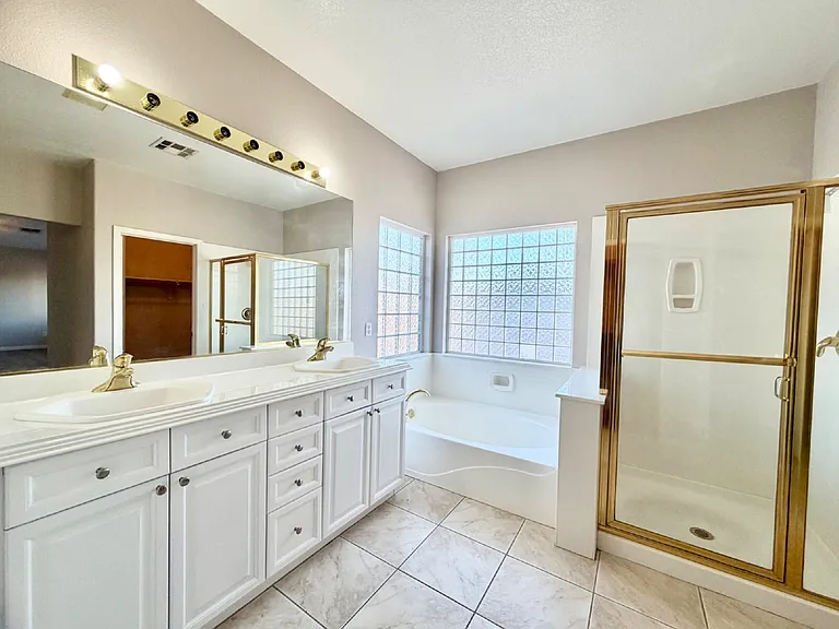 8917 Waltzing Waters Ct — Photo 26