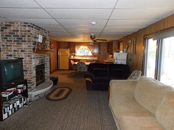 4th image of 11727 N Lake Rd #N