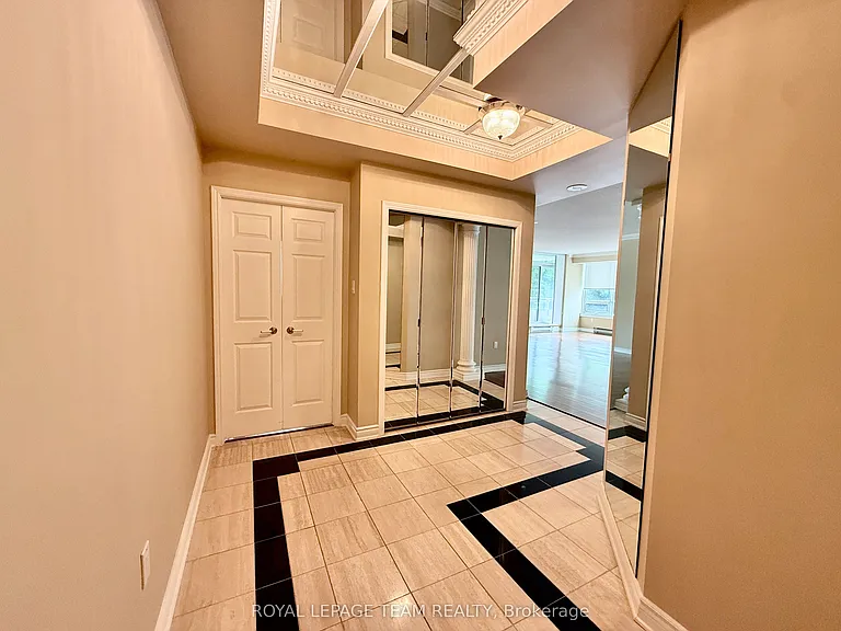 1480 Riverside Dr #205 — Photo 3