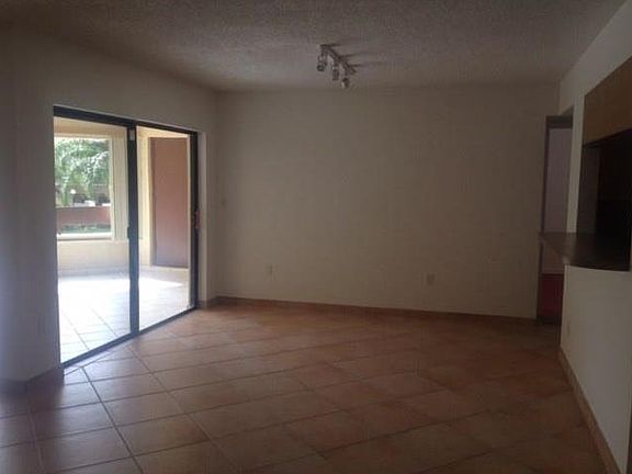 4th image of 9140 SW 123rd Ct APT 204Q