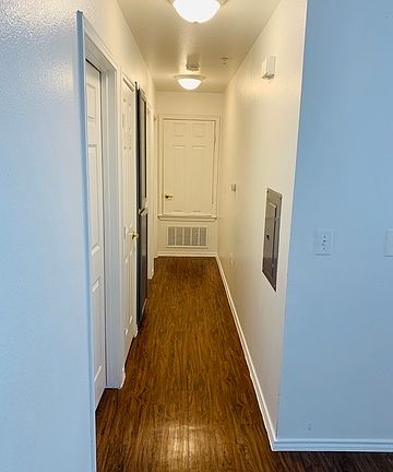 5th image of 7560 Windsor Oaks