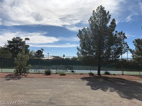 3rd image of 1565 Siboney Dr