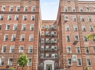 41-15 44th St #4C, Sunnyside, NY 11104