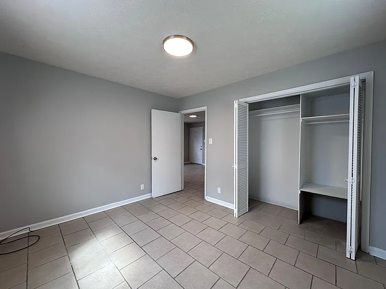 204 Courtyard Cir — Photo 128