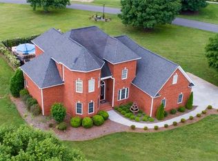 320 Cornwallis Dr, Mocksville, NC 27028