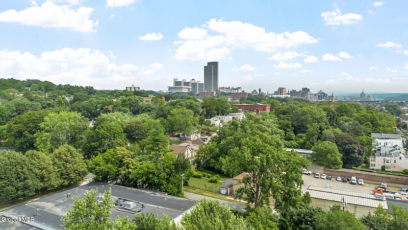 2nd image of 22 1st Avenue