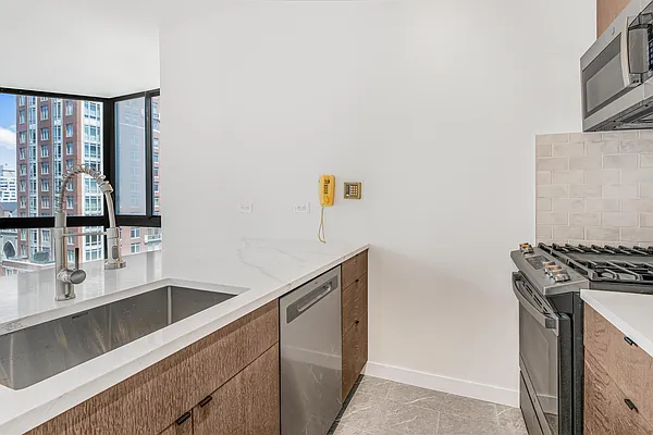 Sold by Furumoto Realty of New York City Inc | media 5