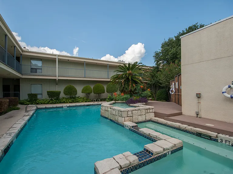3840 Far West Blvd #102 — Photo 32