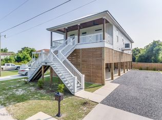 319 Hope Ln, Pass Christian, MS 39571