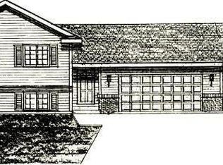 7655 Rolling Meadows Circle St, Rock Creek, MN 55063