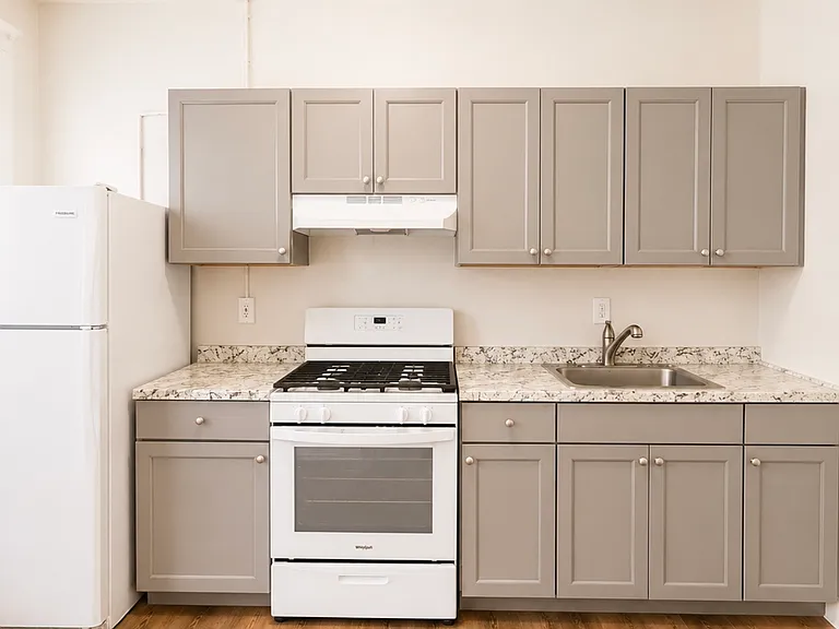 3905 Ventnor Ave #5 — Photo 13