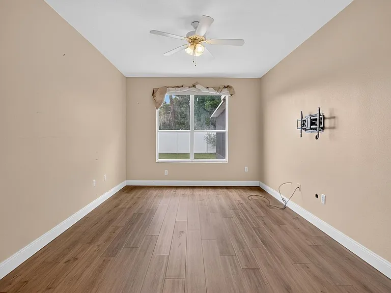 5605 Hawklake Rd — Photo 30