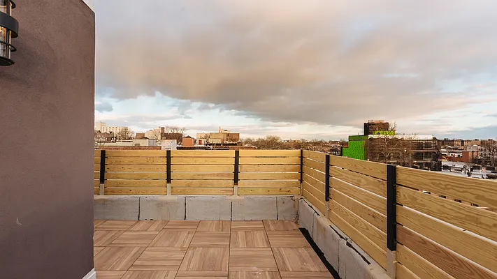 Rented by Nooklyn NYC LLC | media 16