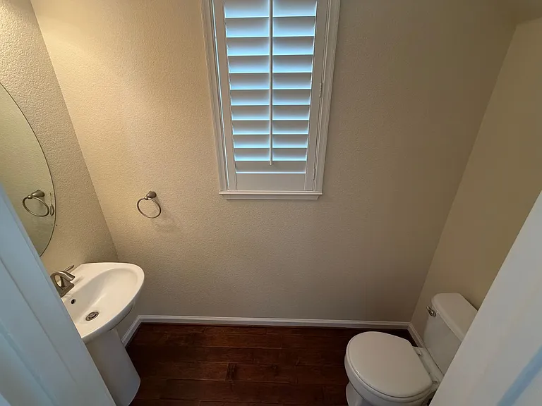 5028 Ocean Ln — Photo 8