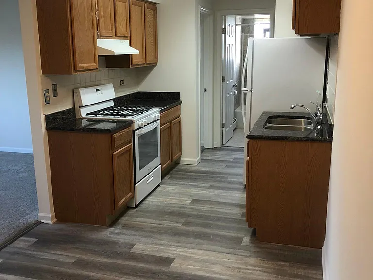 436 N Stephen Dr — Photo 12