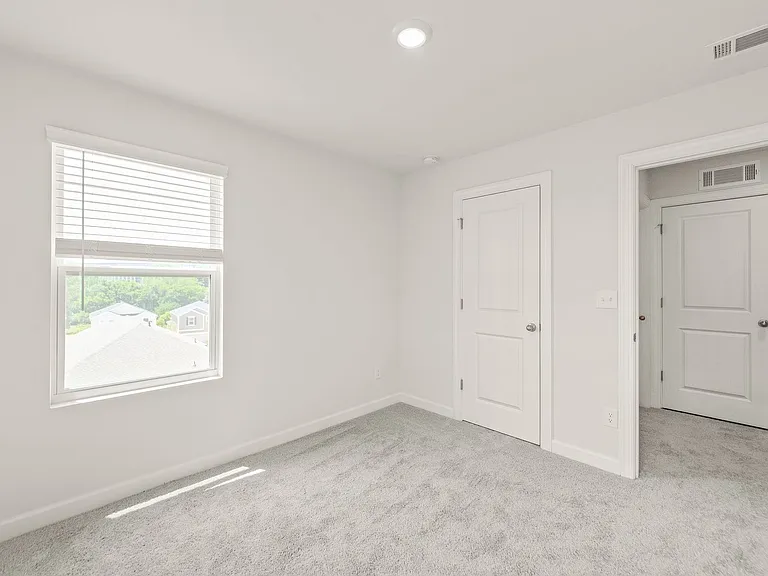 7136 Bryce Ave — Photo 20
