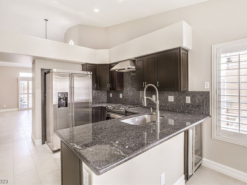9844 Panorama Cliff Dr, Las Vegas, NV 89134 | Zillow