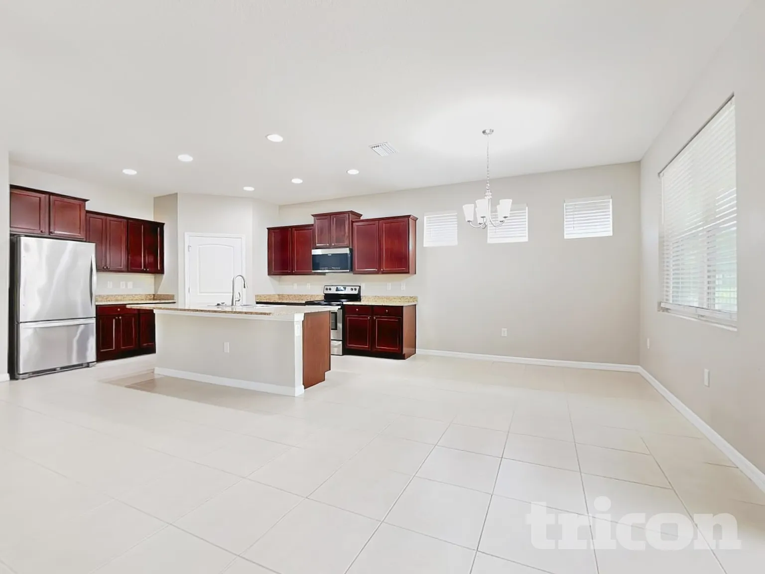 13513 Paddington Way Spring Hill FL — Photo 4