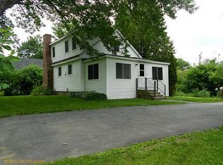 17 Houston Ln, Brewer, ME 04412