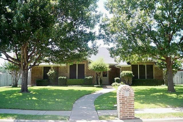 1st image of 6209 Coral Ln