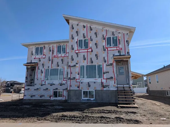 5366 N Southlands Dr SE, Medicine Hat, AB T1B 0R2