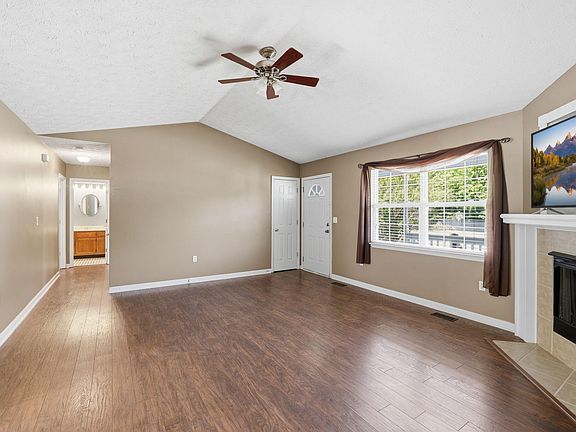 5th image of 12797 Emerald Creek Cir