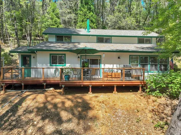 12158 E Brookview Dr, Grass Valley, CA 95945