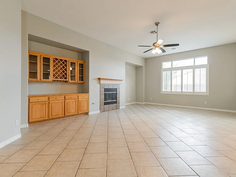 868 Bussora Rose Dr — Photo 4