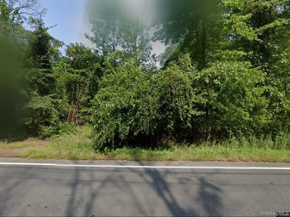 342-346 oak tree Road, Tappan, NY 10964