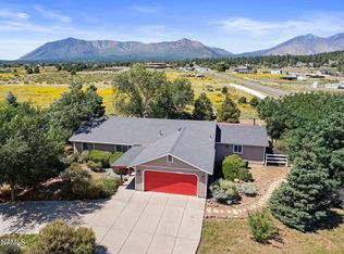 8980 Crystal View Ln, Flagstaff, AZ 86004