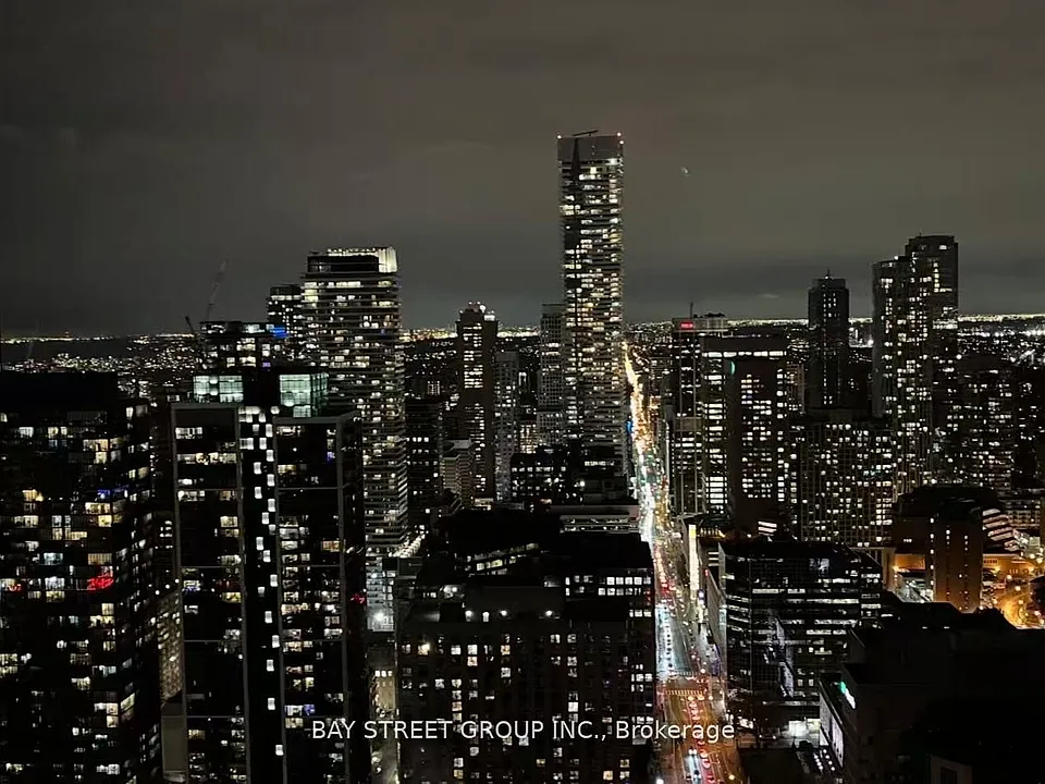 395 Bloor St E #4503