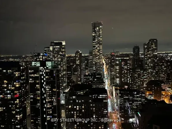 395 Bloor St E, Toronto, ON