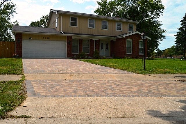 1st image of 6S200 Mariwood Ct