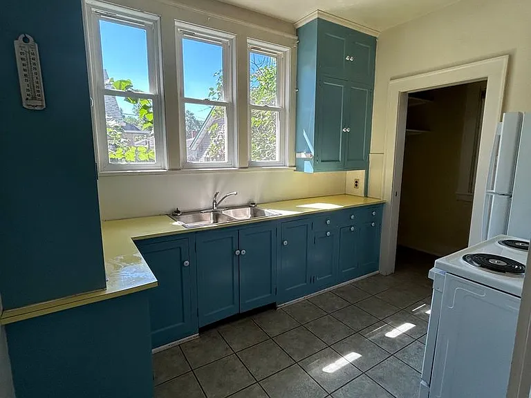 1314 S Lincoln St — Photo 9