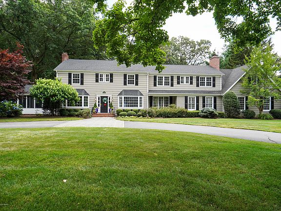 2nd image of 7 Buena Vista Ave