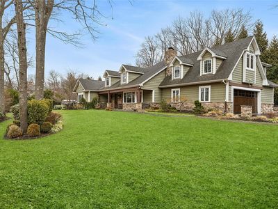 105 Wilmington Drive, Melville, NY, 11747