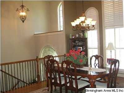 4th image of 5829 Rosewood Dr